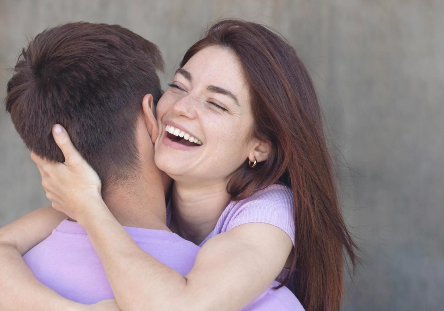 Momenti di lettura condivisa tra generazioni